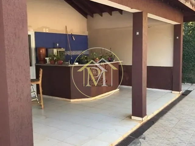 Casa com 813m², à venda, no bairro Campos de Santo Antonio em Itu