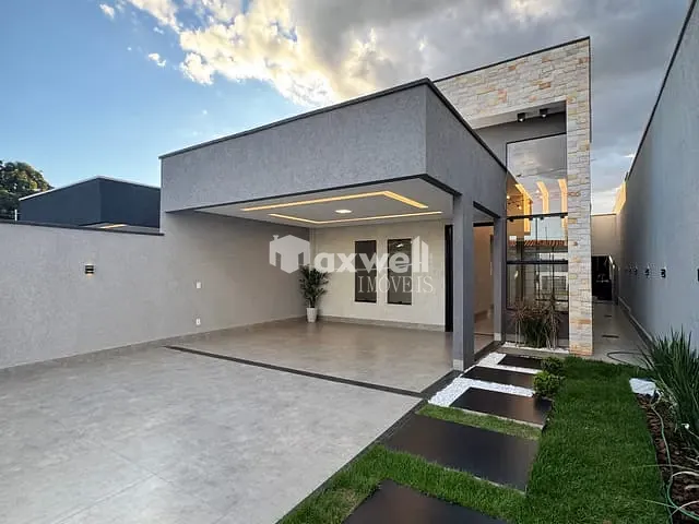 Casa com 270m² 3 quartos e 4 banheiros, à venda, no bairro Jardim Belo Horizonte em Aparecida de Goiânia
