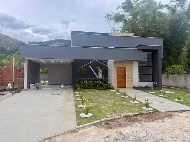 Casa 3 quartos e 2 banheiros, à venda, no bairro São José do Imbassaí em Maricá