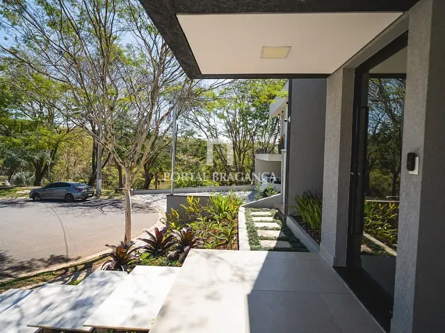 Casa com 306m² 3 quartos e 4 banheiros, à venda, no bairro Residencial San Vitale em Bragança Paulista