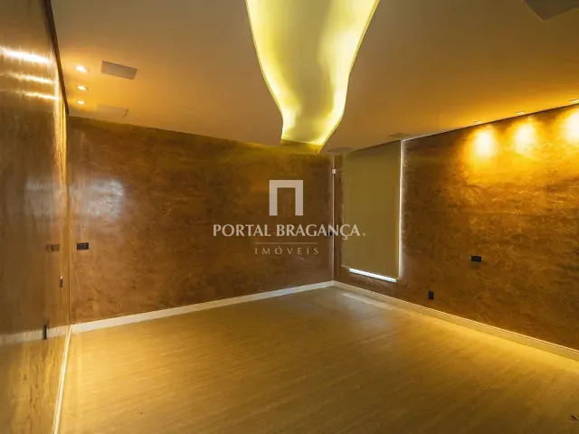 Casa com 306m² 3 quartos e 4 banheiros, à venda, no bairro Residencial San Vitale em Bragança Paulista