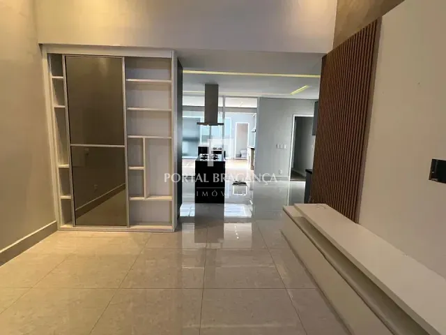Casa com 306m² 3 quartos e 4 banheiros, à venda, no bairro Residencial San Vitale em Bragança Paulista