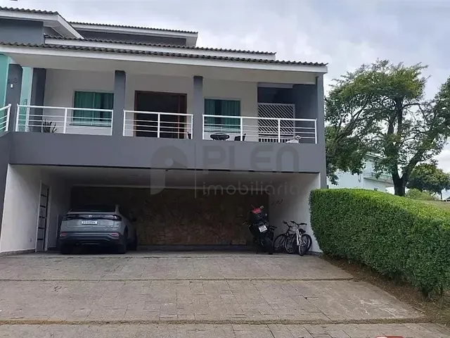 Casa 4 quartos e 5 banheiros, à venda, no bairro Tarumã em Santana de Parnaíba
