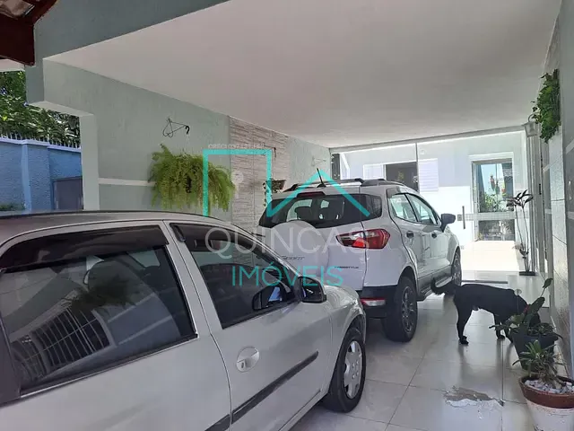 Casa com 252m² 3 quartos e 2 banheiros, à venda, no bairro Vila Nova Medeiros em Jundiaí