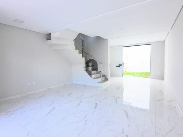 Casa com 149m² 3 quartos e 2 banheiros, à venda, no bairro Santa Rosa em Não informado