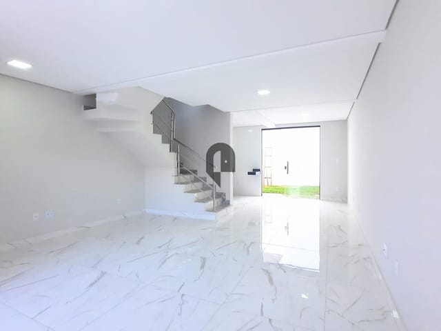 Casa com 149m² 3 quartos e 2 banheiros, à venda, no bairro Santa Rosa em Não informado