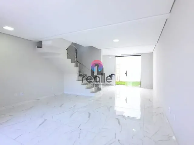 Casa com 149m² 3 quartos e 2 banheiros, à venda, no bairro Santa Rosa em Não informado
