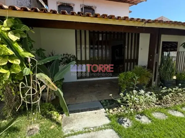 Casa com 600m² 4 quartos e 4 banheiros, à venda, no bairro Boa Vista em Ilhéus