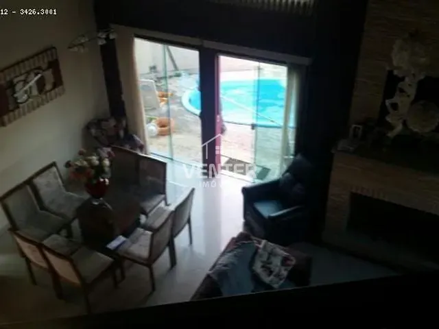 Casa com 221m² 3 quartos e 2 banheiros, à venda, no bairro Campos Do Conde em Tremembé