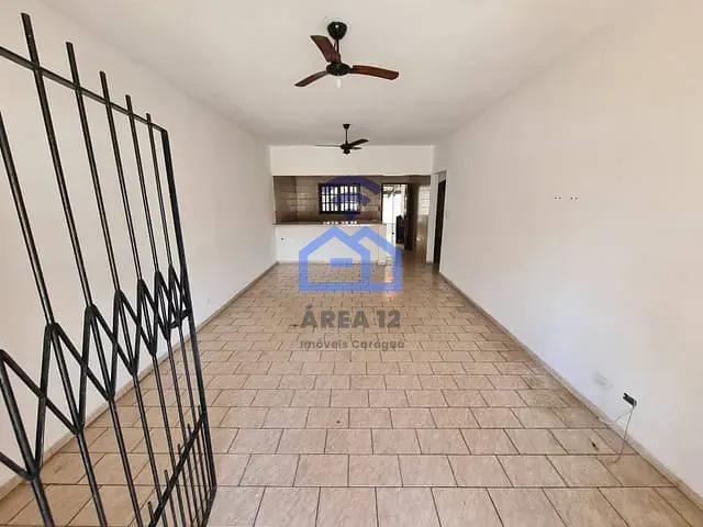 Casa com 271m² 2 quartos e 1 banheiro, à venda, no bairro Barranco Alto em Caraguatatuba