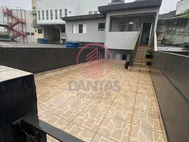 Casa 4 quartos e 3 banheiros, à venda, no bairro Bussocaba em Osasco