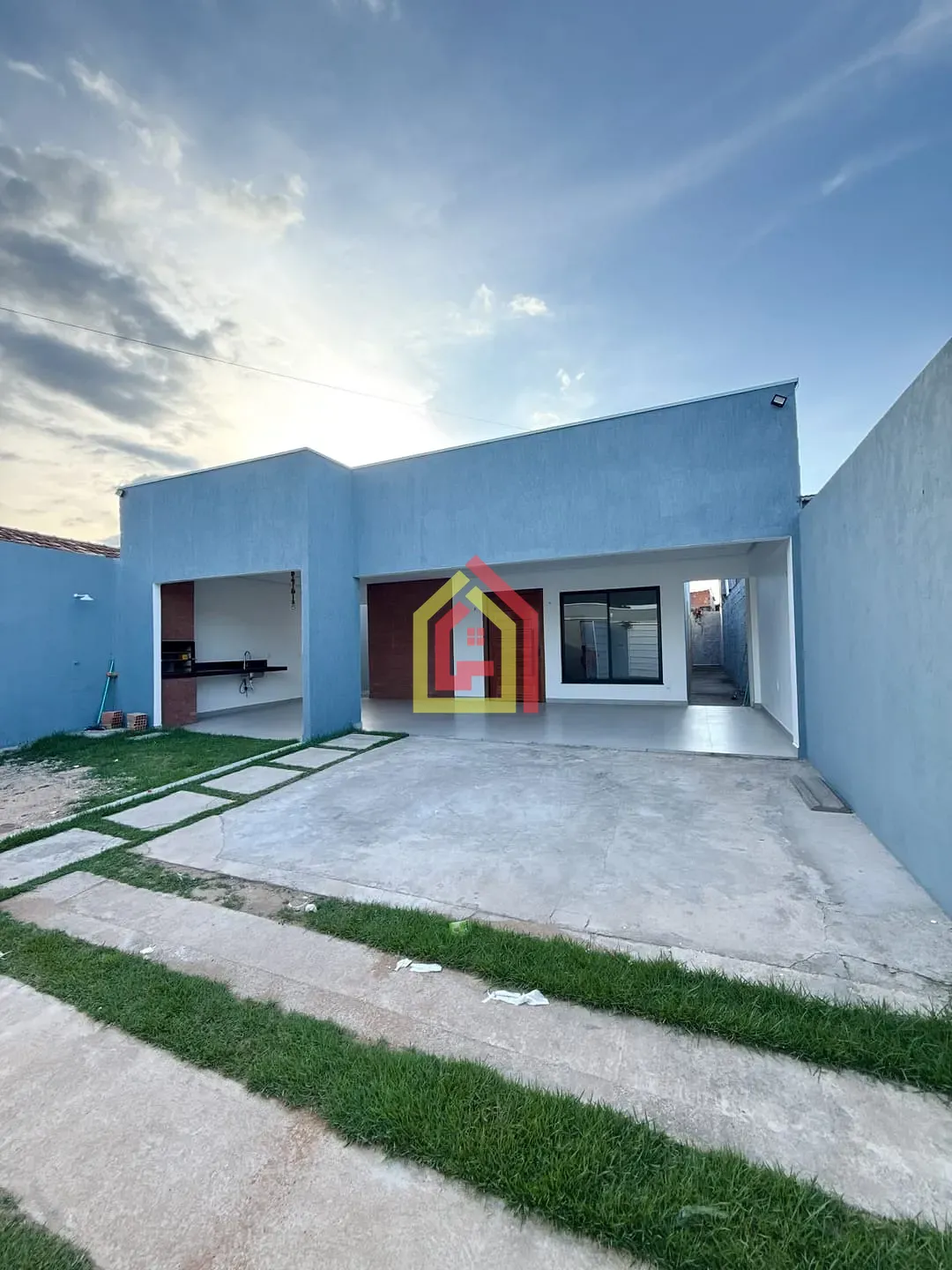 Casa à venda com 4 quartos, 1 suíte, 4 vagas e 174m² no Cidade Nova, Marabá (PA) — foto 2 de 11