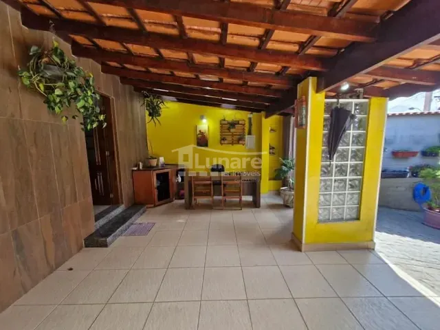 Casa com 250m² 3 quartos e 2 banheiros, à venda, no bairro Jardim Santa Teresa em Mogi das Cruzes