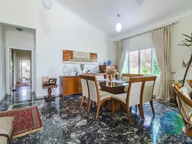 Casa com 800m² 3 quartos e 4 banheiros, à venda, no bairro Terras de Monte Serrat em Salto