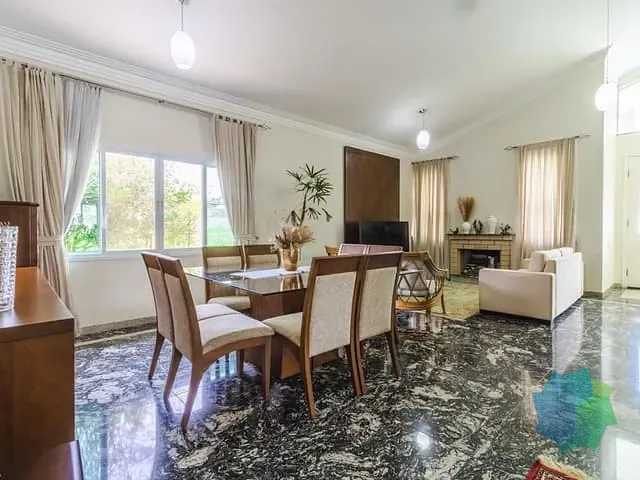 Casa com 800m² 3 quartos e 4 banheiros, à venda, no bairro Terras de Monte Serrat em Salto