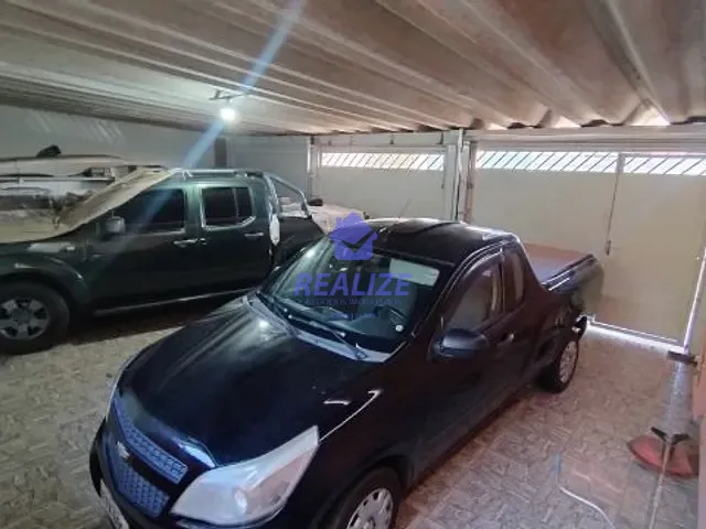 Casa com 660m² 2 quartos e 2 banheiros, à venda, no bairro Vila Boa Vista em Botucatu