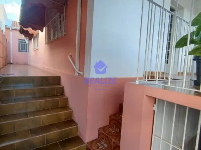 Casa com 660m² 2 quartos e 2 banheiros, à venda, no bairro Vila Boa Vista em Botucatu