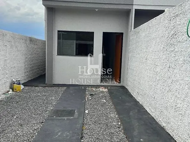 Casa com 125m² 2 quartos e 2 banheiros, à venda, no bairro Setor Laguna Parque em Trindade