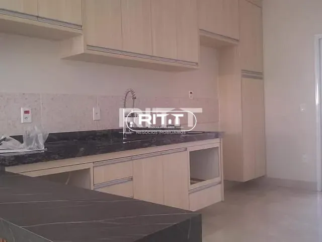 Casa com 200m² 3 quartos e 2 banheiros, à venda, no bairro São Bento em Paulínia