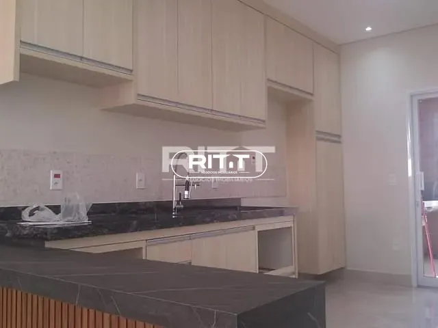 Casa com 200m² 3 quartos e 2 banheiros, à venda, no bairro São Bento em Paulínia