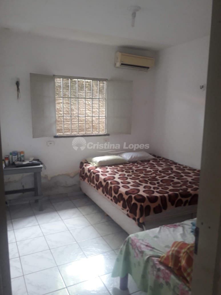 Casa à venda com 2 quartos, 10m² - Foto 3