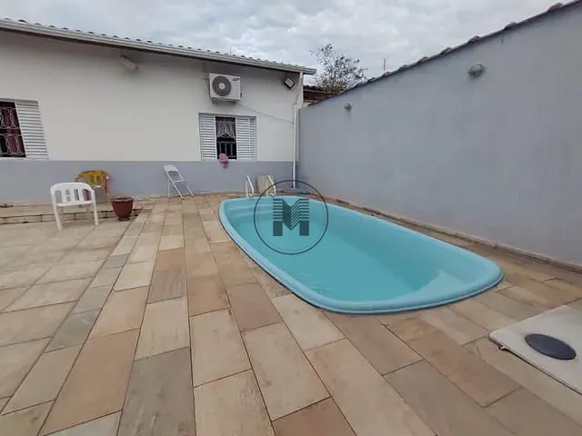Casa com 250m² 3 quartos e 3 banheiros, à venda, no bairro Parque Residencial Beira Rio em Guaratinguetá
