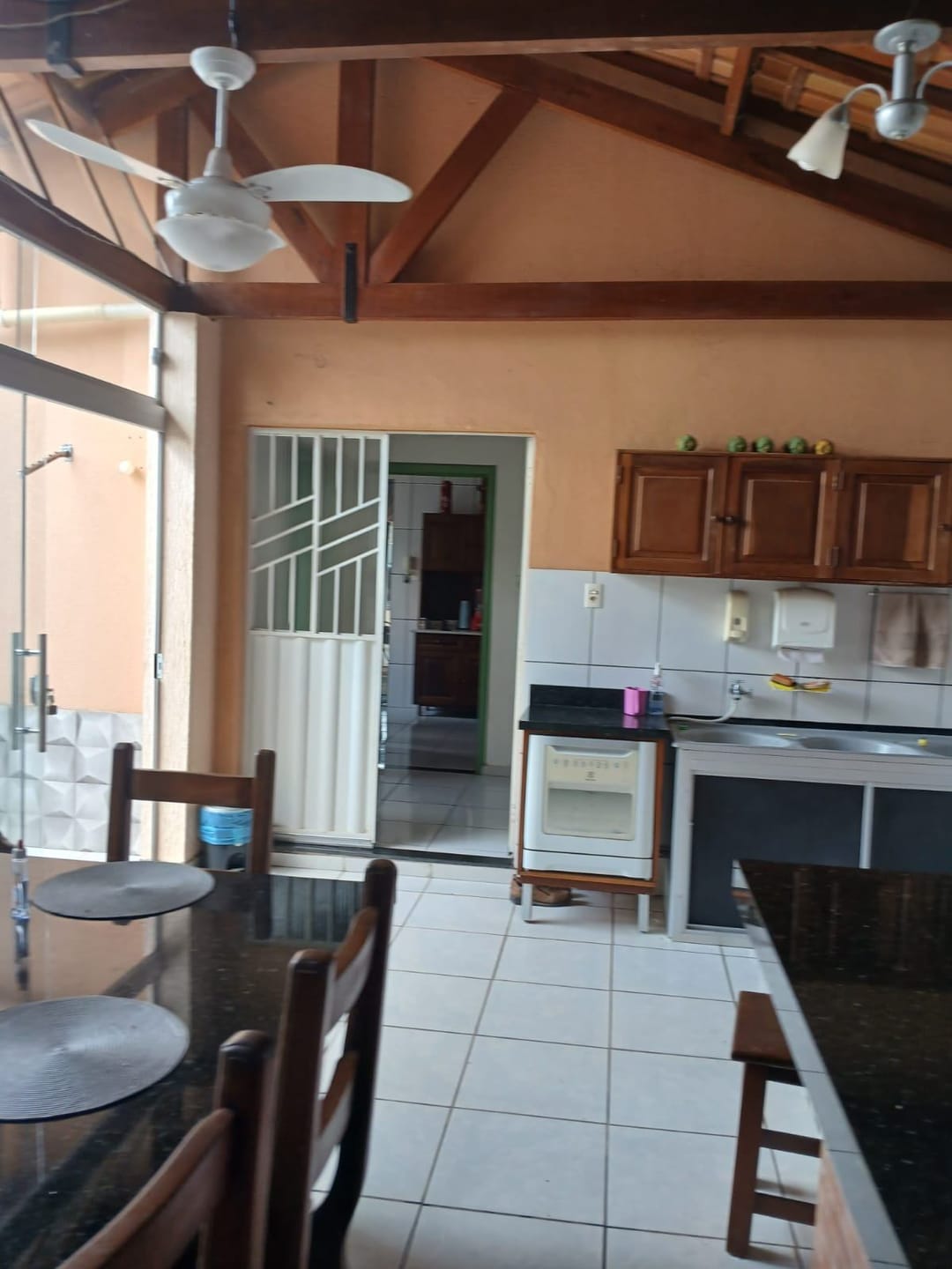 Casa à venda com 3 quartos, 80m² - Foto 5