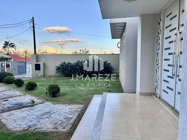 Casa 3 quartos e 4 banheiros, à venda, no bairro Condomínio Portal do Lago em Apucarana