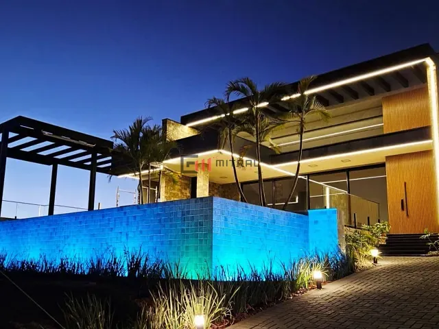 Casa com 1500m² 3 quartos e 5 banheiros, à venda, no bairro . em Sertanópolis