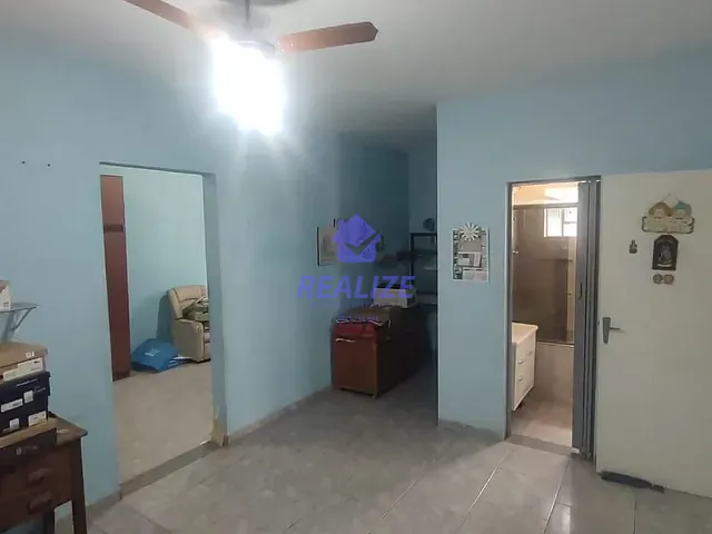 Casa com 600m² 4 quartos e 4 banheiros, à venda, no bairro Jardim Bom Pastor em Botucatu