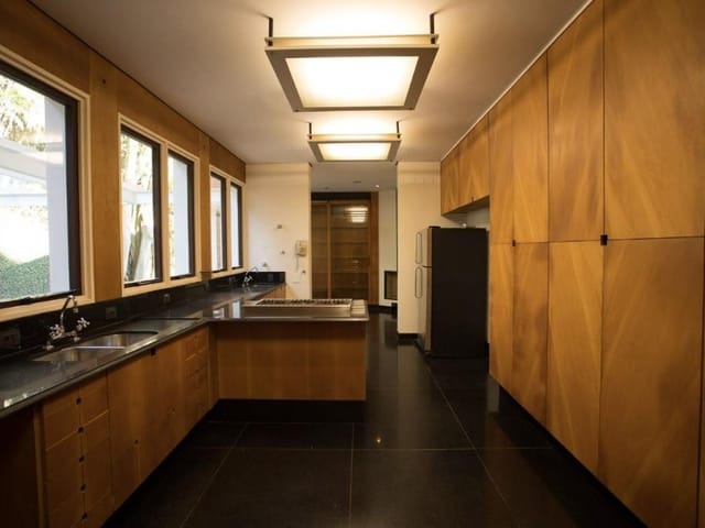 Casa com 3000m² 5 quartos e 8 banheiros, à venda, no bairro Chácara Flora em São Paulo