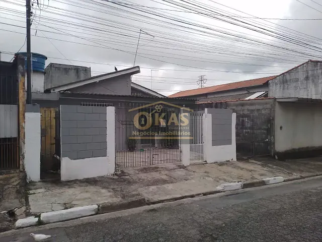 Casa com 250m² 2 quartos e 1 banheiro, à venda, no bairro Vila Amorim em Suzano