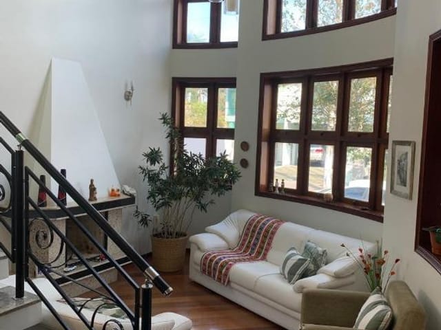 Foto do Casa - Casa com 4 dormitórios à venda, 324 m² por R$ 1.500.000,00 - Jardim das Colinas - São José dos Campos/SP | RUSSI IMÓVEIS