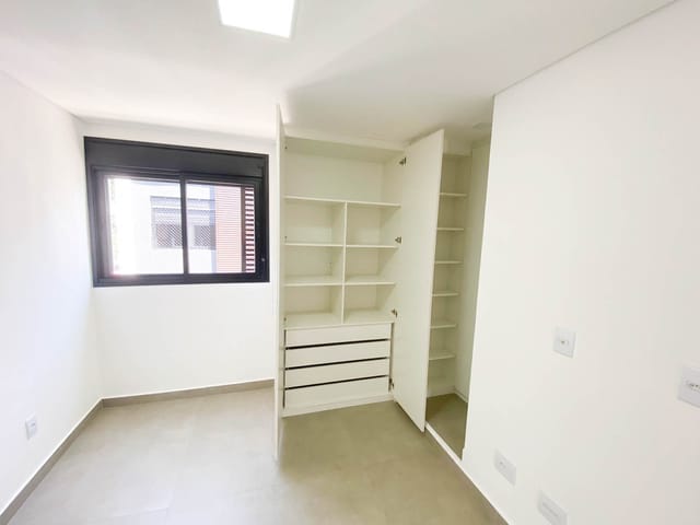 Casa com 90m² 2 quartos e 2 banheiros, para alugar, no bairro Vila Ipojuca em São Paulo