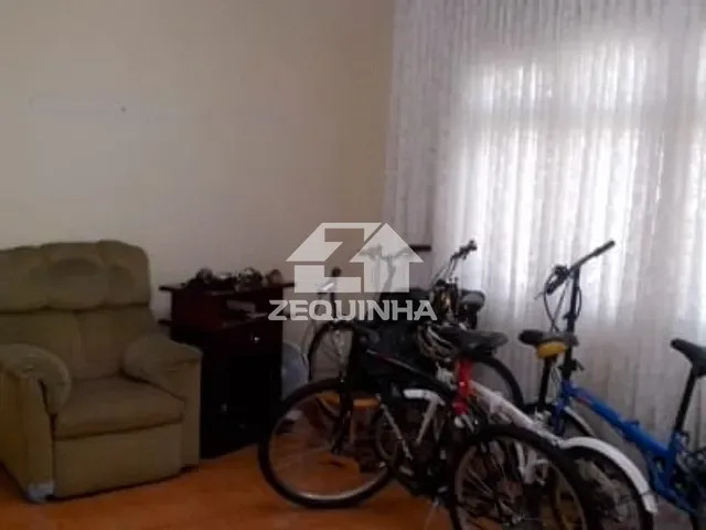 Casa com 350m² 2 quartos e 1 banheiro, à venda, no bairro Centro em Osasco