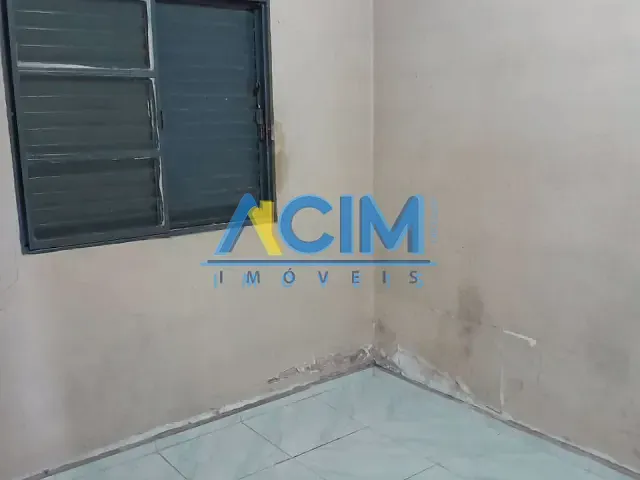 Casa 2 quartos e 1 banheiro, à venda, no bairro Jardim São Francisco em Jaguariúna