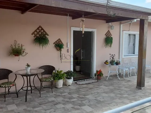 Casa com 600m² 4 quartos e 4 banheiros, à venda, no bairro Boa vista em Piracaia