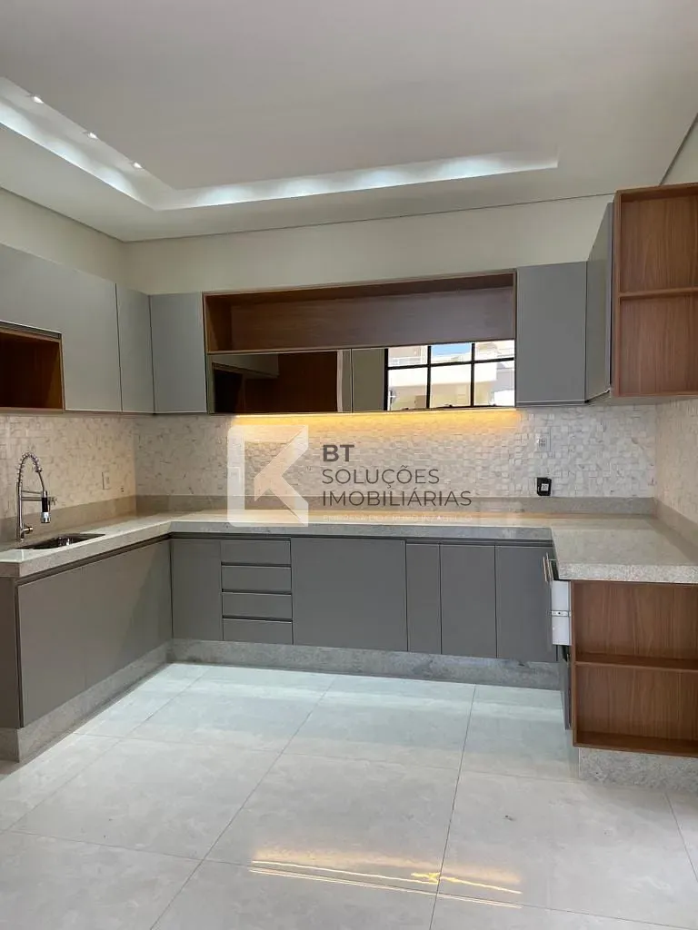 Casa, 3 quartos, 235 m² - Foto 5