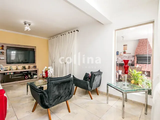 Casa 4 quartos e 2 banheiros, à venda, no bairro Vila Marcondes em Carapicuíba