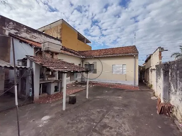 Casa com 1100m² 4 quartos e 2 banheiros, à venda, no bairro Centro em Roseira