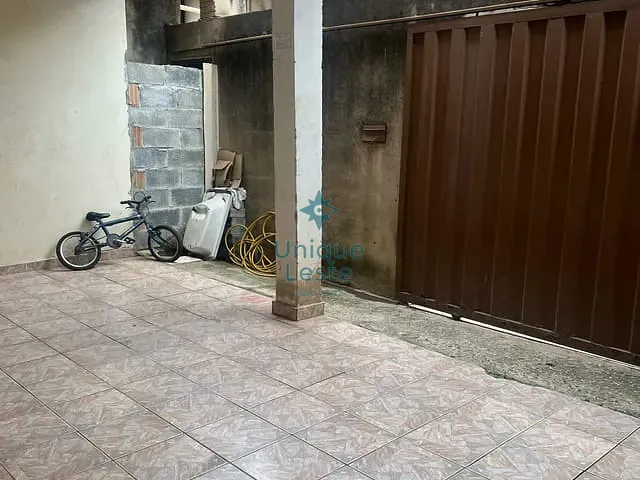Casa 2 quartos e 1 banheiro, à venda, no bairro Vista do Sol em Belo Horizonte