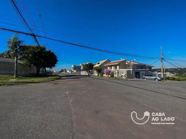 Casa 2 quartos e 1 banheiro, à venda, no bairro Pinheirinho em Curitiba