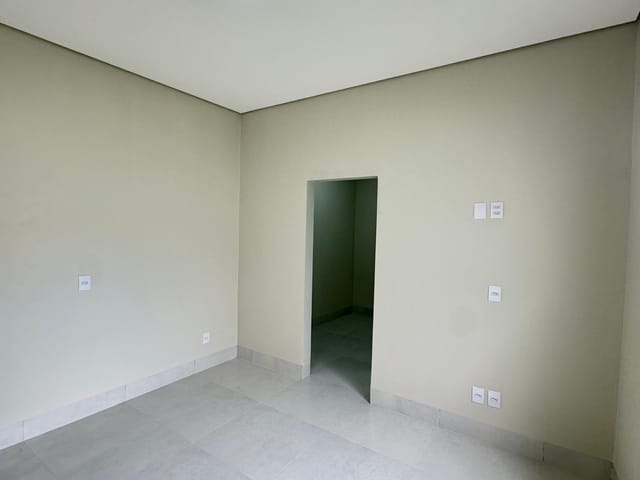 Casa com 280m² 3 quartos e 1 banheiro, à venda, no bairro Jardim Paraíso em Sinop