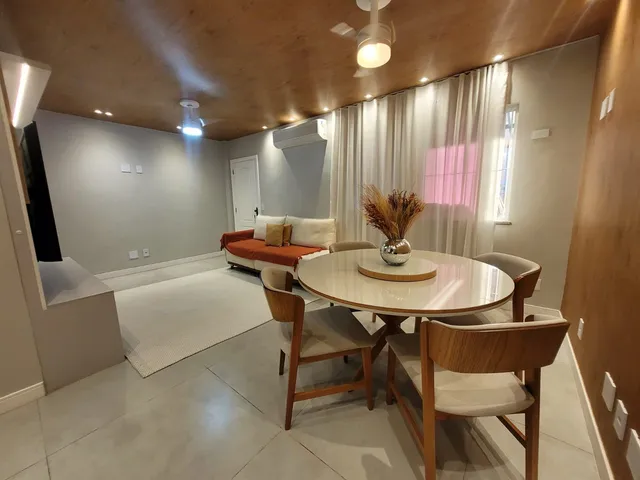 Casa com 104m² 3 quartos e 4 banheiros, à venda, no bairro Vila Valqueire em Rio de Janeiro