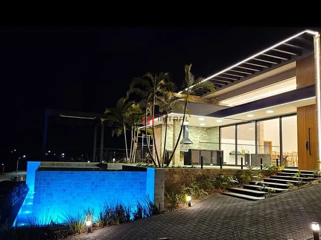 Casa com 1500m² 3 quartos e 5 banheiros, para alugar, no bairro . em Sertanópolis