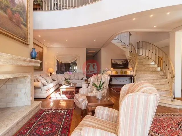 Casa com 728m² 4 quartos e 5 banheiros, à venda, no bairro Vila Jardim em Porto Alegre