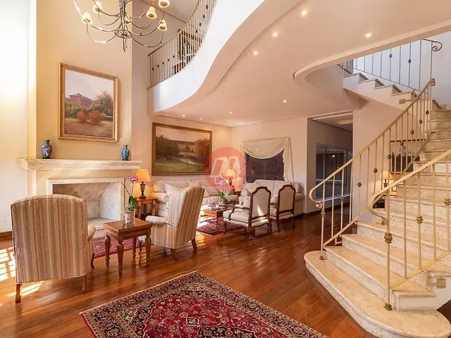 Casa com 728m² 4 quartos e 5 banheiros, à venda, no bairro Vila Jardim em Porto Alegre