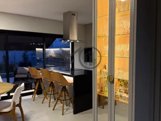 Casa com 317m² 3 quartos e 5 banheiros, à venda, no bairro Condomínio Belvedere em Cuiabá