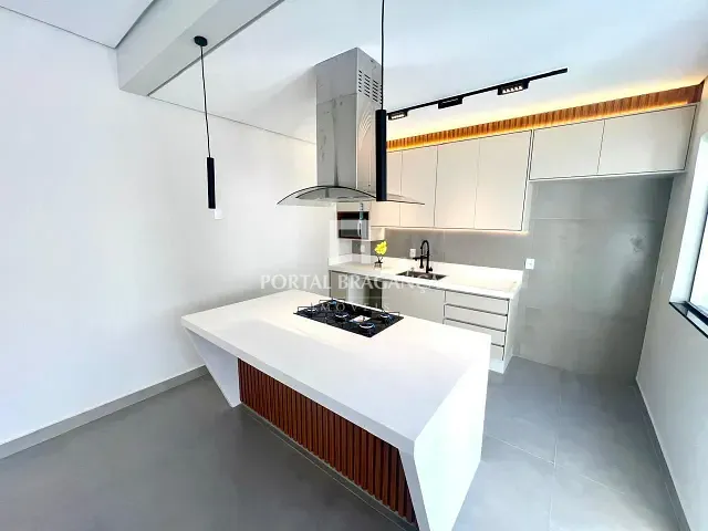 Casa com 146m² 3 quartos e 3 banheiros, à venda, no bairro Residencial Villa Verde Bragança em Bragança Paulista