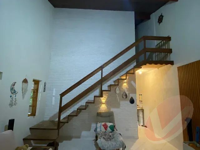 Casa com 186m² 3 quartos e 3 banheiros, à venda, no bairro Caiçara em Praia Grande